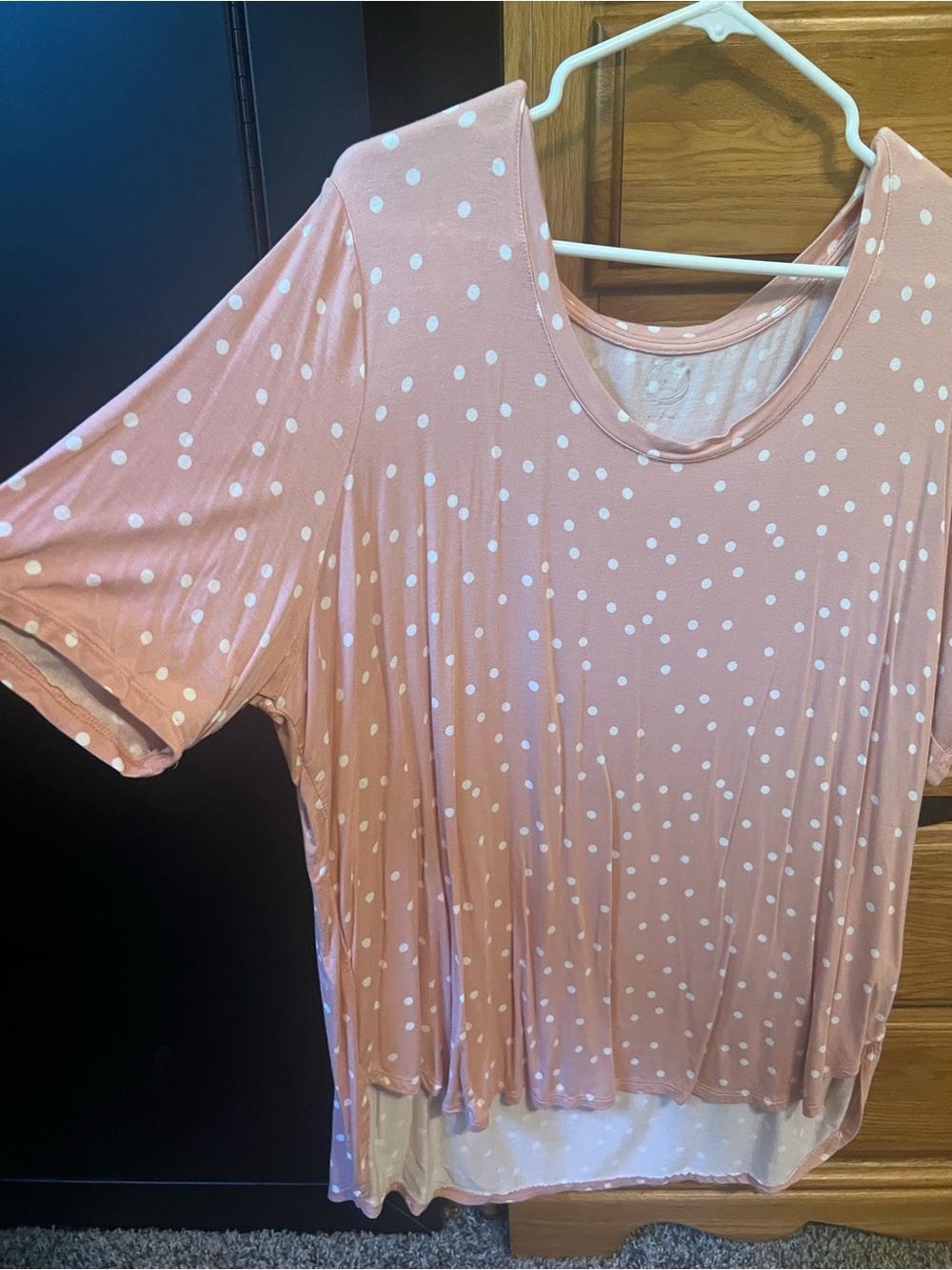 Maurices Light Pink Polka Dot Short Sleeve Tee